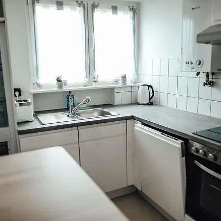 Mit 3 Schlafzimmern Appartement *